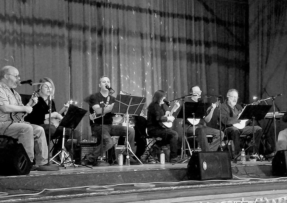 Randy & Mona with the Rochester Ukulele Orchestra Rochester Ukulele Orchestra