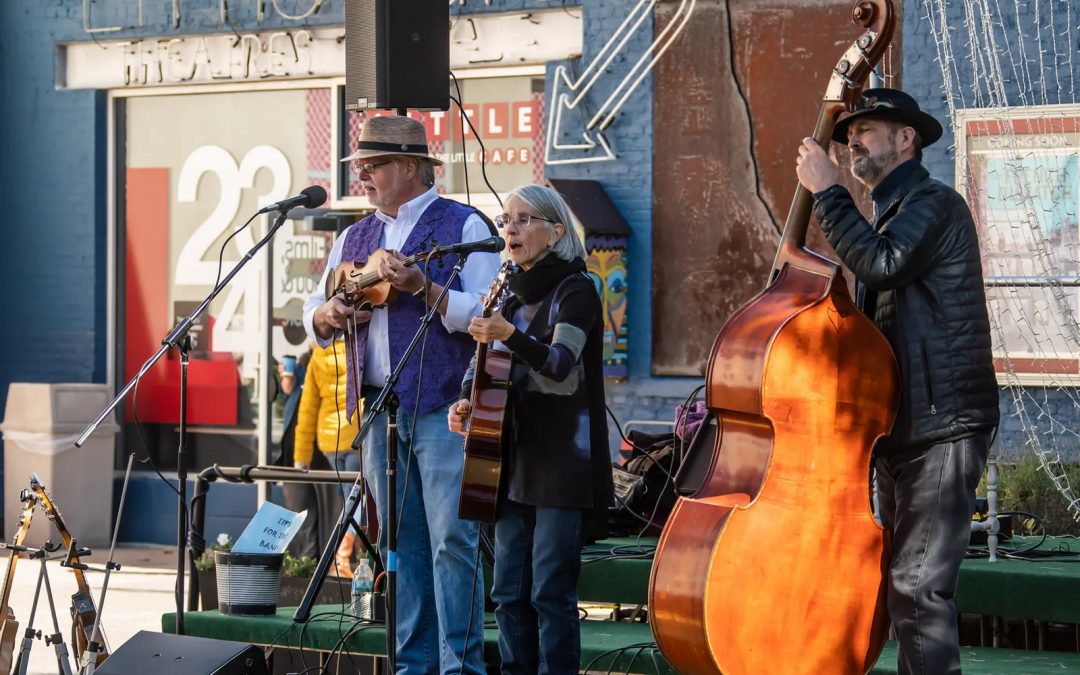 Maria Gillard Trio :: Thursday, Aug. 21 & Thursday, Aug. 28