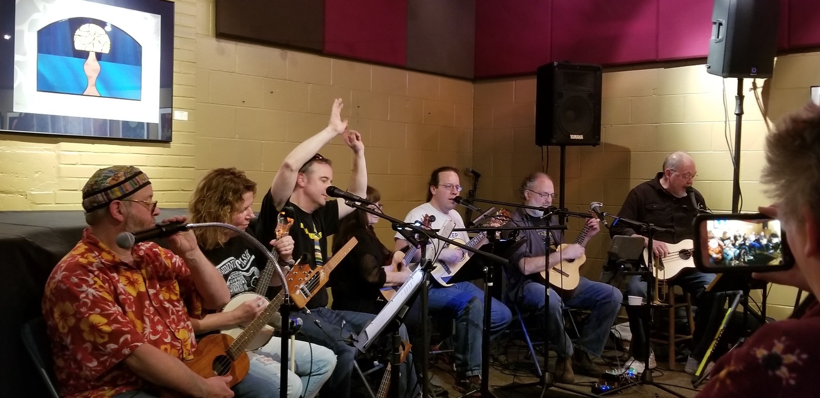 Rochester Ukulele Orchestra Friday, April 5 The Little Theatre